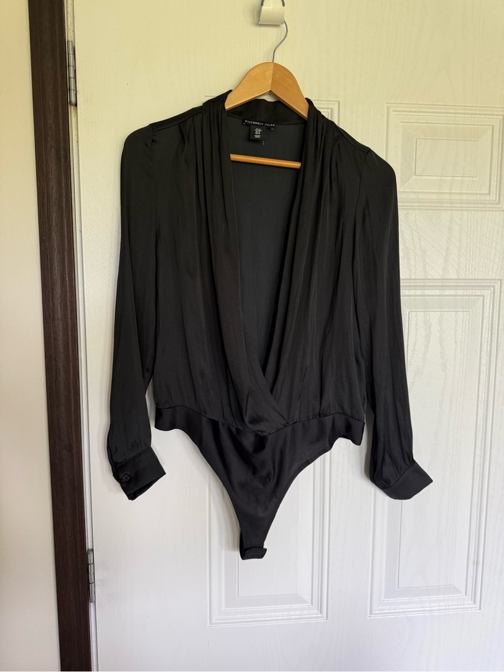 2 for $20 sale: Sincerely Jules black long sleeve bodysuit surplice v-neck - M